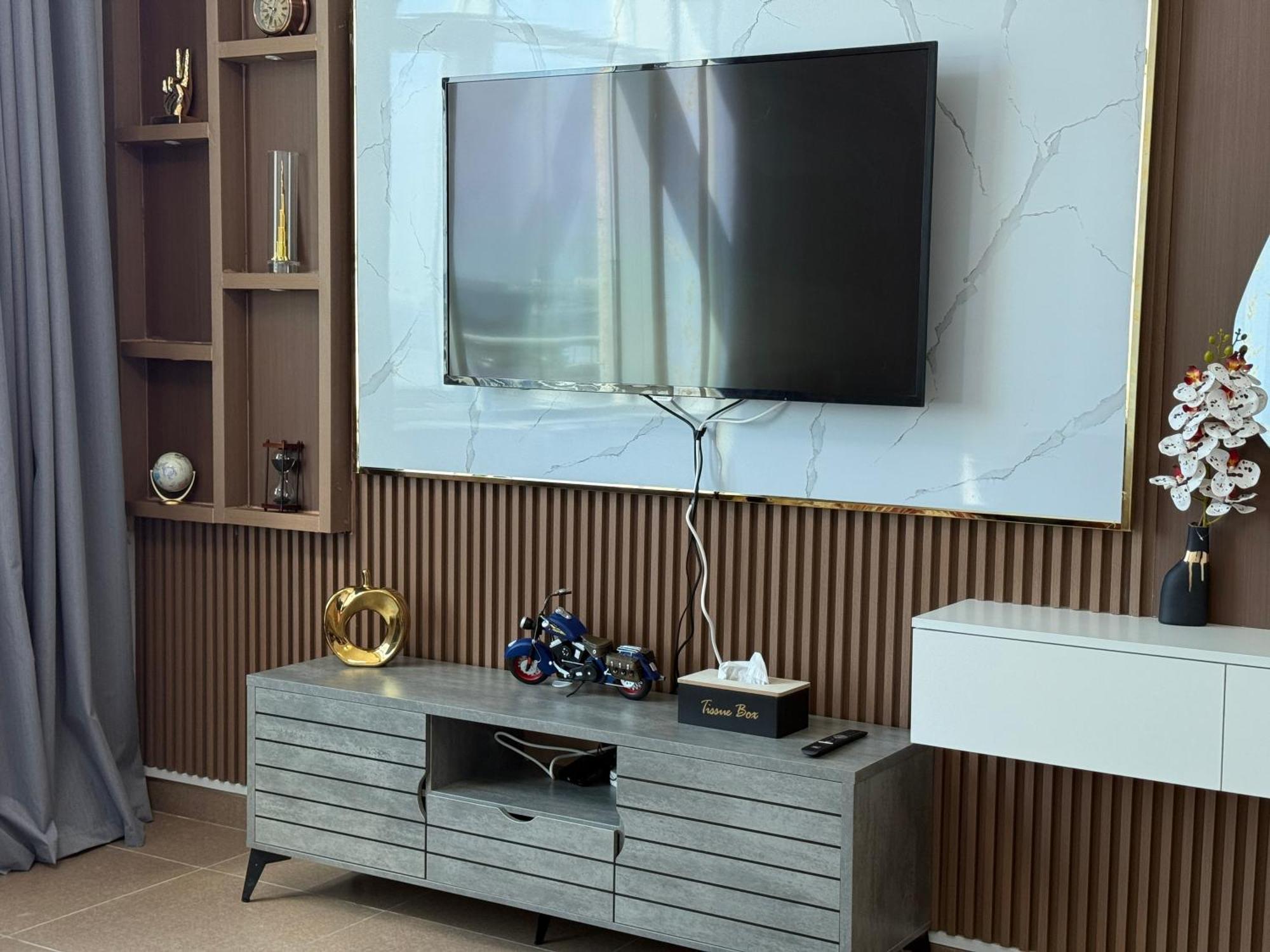 High Class 1Bhk Business Bay Marasi Drive Dubai Apartment