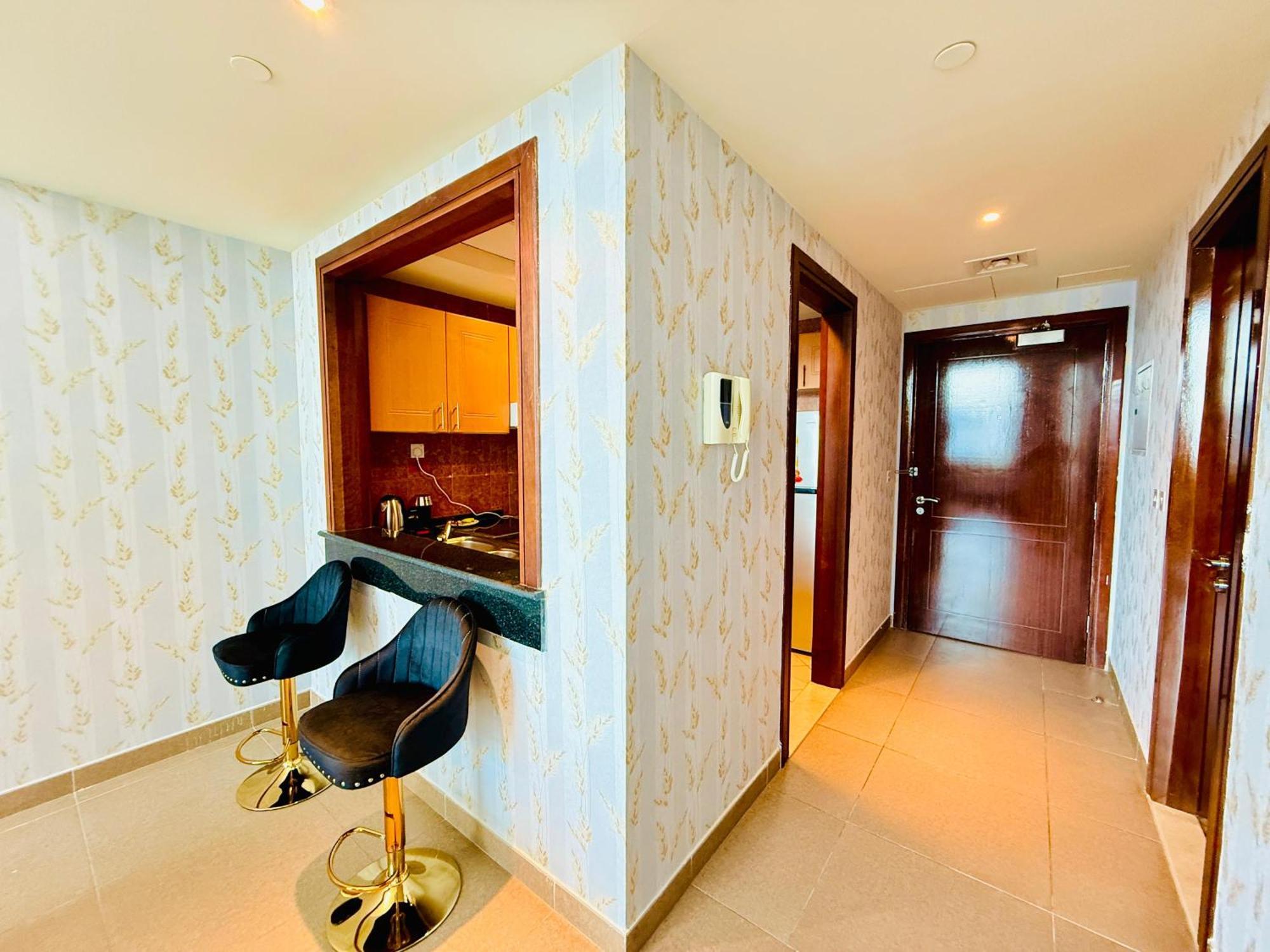 High Class 1Bhk Business Bay Marasi Drive Dubai Dubai