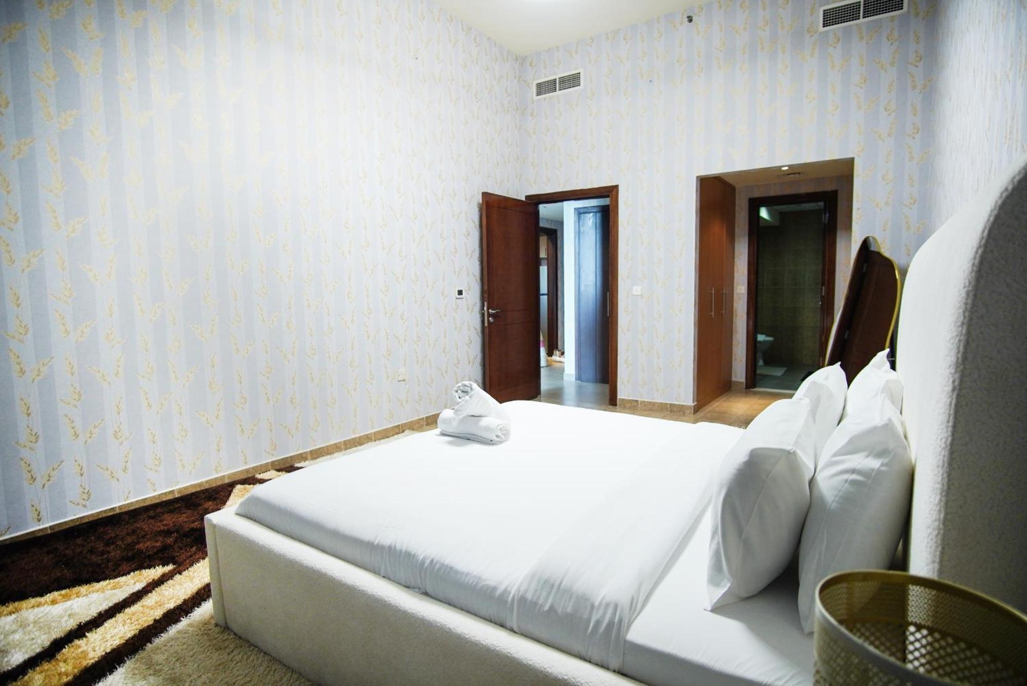 Apartment High Class 1Bhk Business Bay Marasi Drive Dubai Dubai