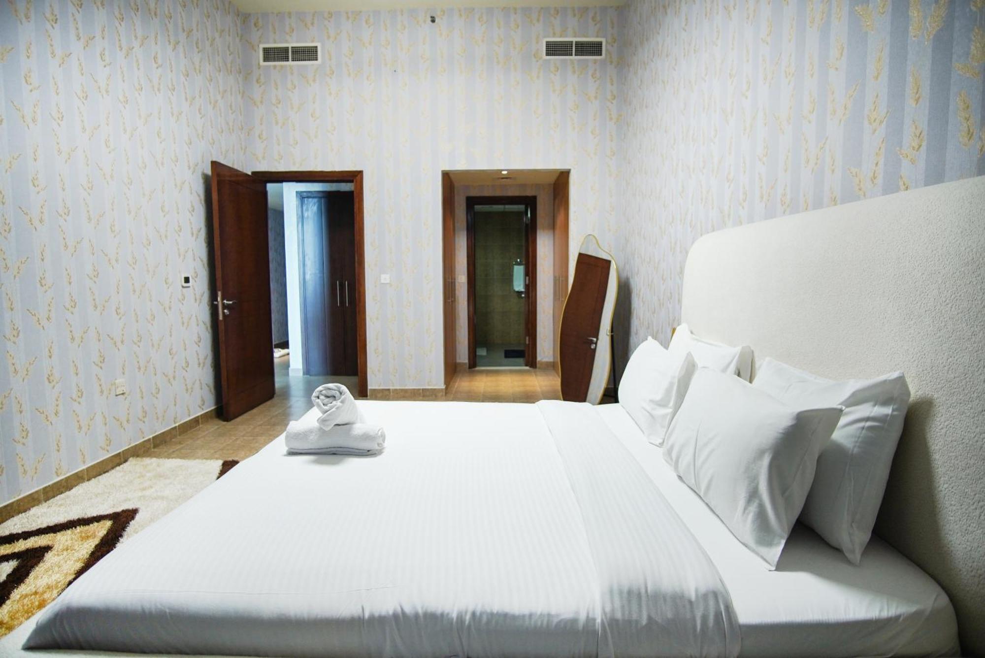 Apartment High Class 1Bhk Business Bay Marasi Drive Dubai